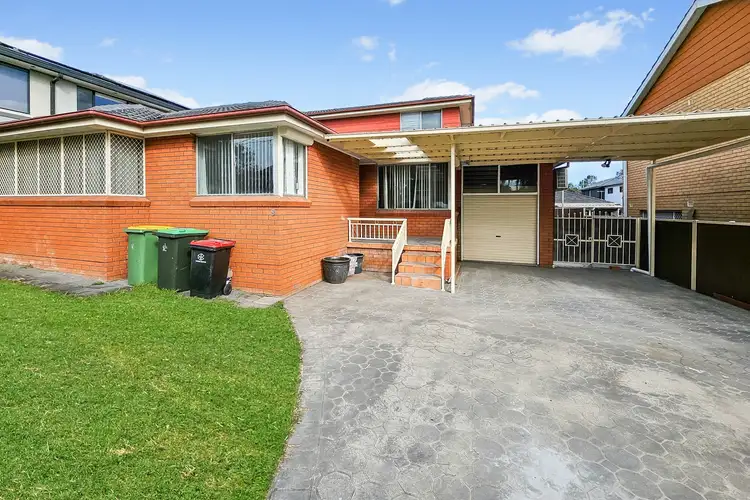 9 Parer Avenue, Condell Park NSW 2200