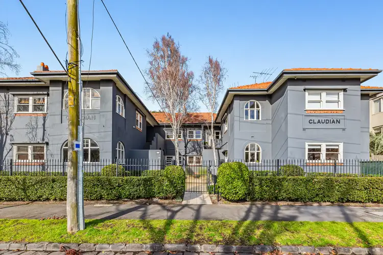 10/1 Coleridge Street, Elwood VIC 3184