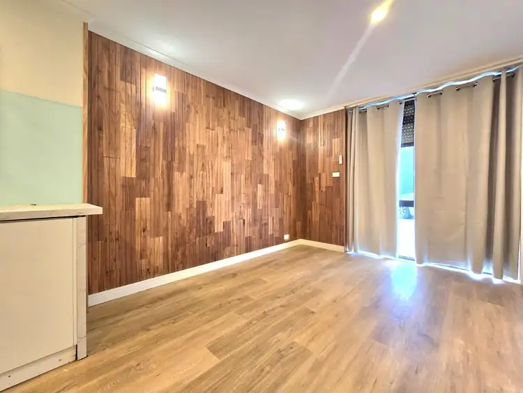 Fifth view of Homely townhouse listing, 39 McKechnie Street, St Albans VIC 3021