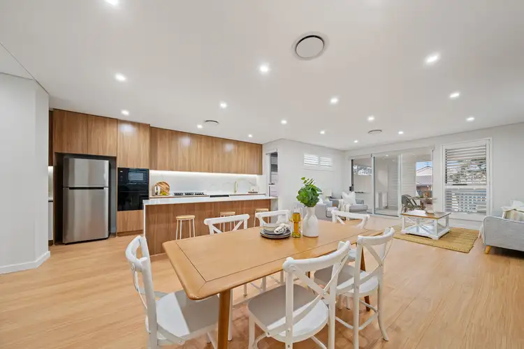 27A McLachlan Avenue