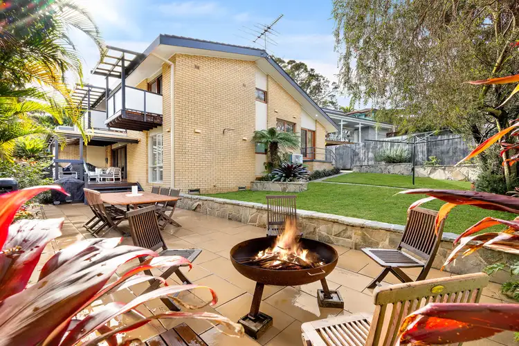 3 Langdale Place, Wheeler Heights NSW 2097