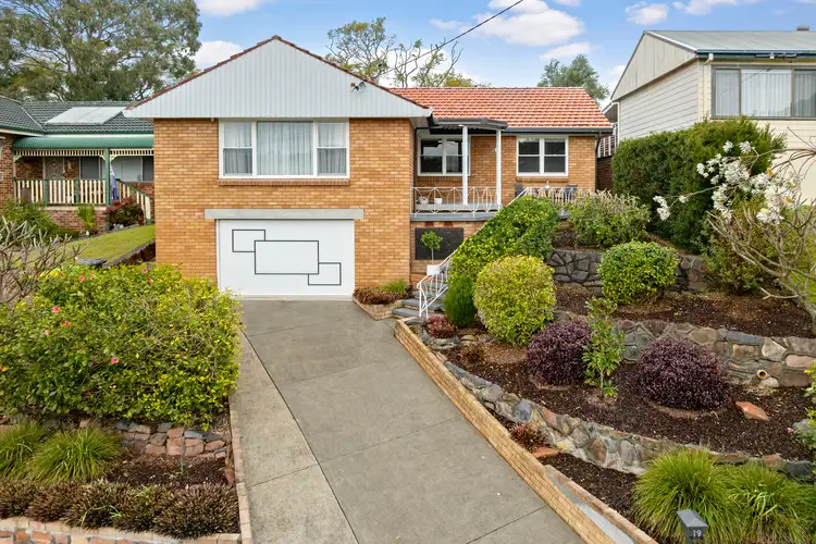 19 Coronation Avenue, Cardiff NSW 2285