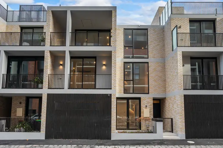 24 Kennedy Avenue, Richmond VIC 3121