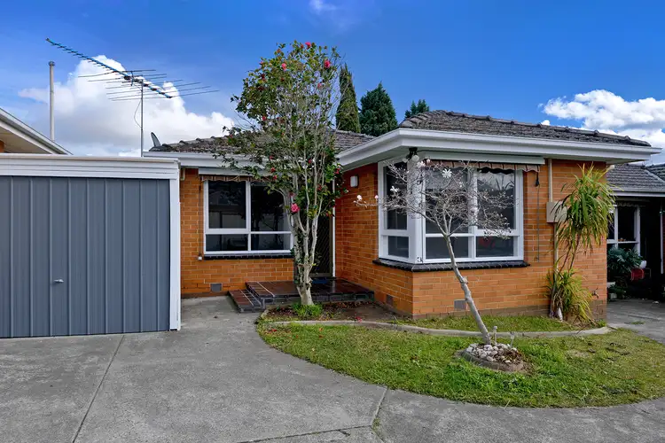 2/18 Benambra Street, Preston VIC 3072