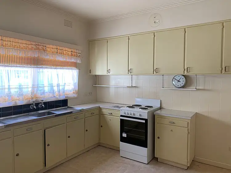 Sixth view of Homely house listing, 54 Gellibrand Crescent, Reservoir VIC 3073