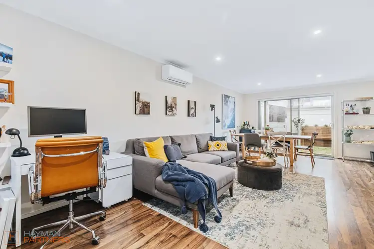 23/11 Castan Street, Coombs ACT 2611