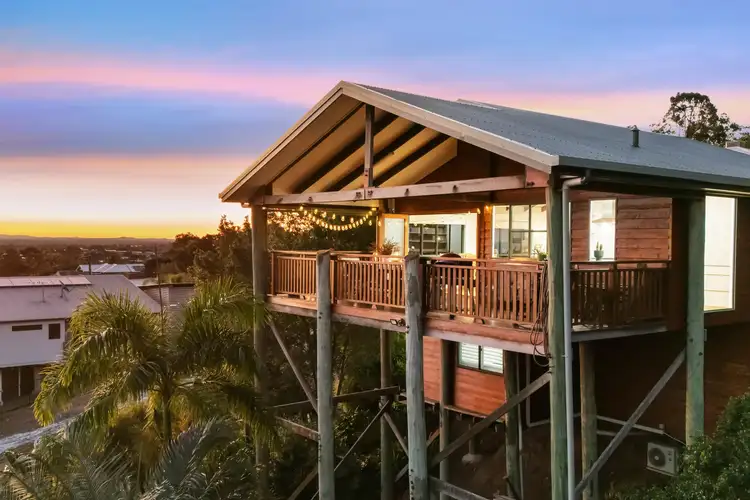 320 Thirkettle Avenue, Frenchville QLD 4701