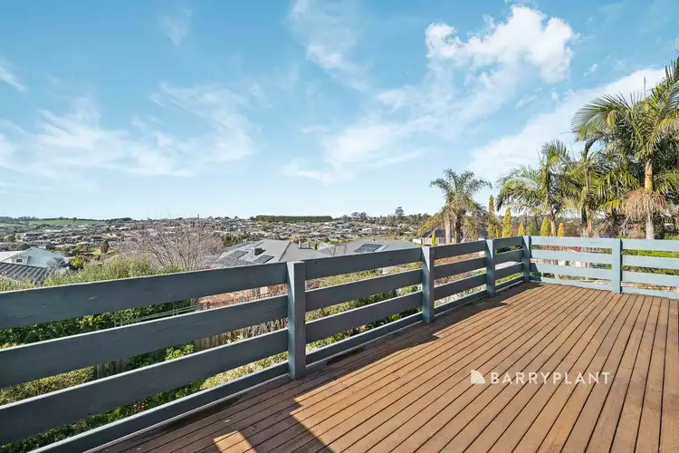 Fifth view of Homely house listing, 3 Cypress Court, Drouin VIC 3818