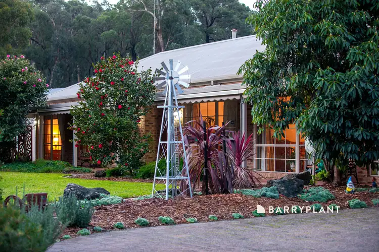 85 Wollondilly Road
