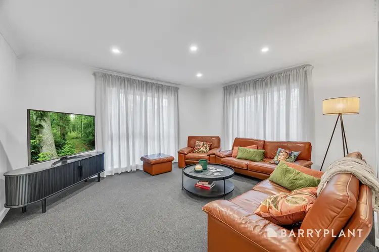 2/5 Luzon Court, Lalor VIC 3075