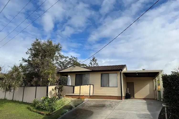 115 Wallarah Road, Gorokan NSW 2263