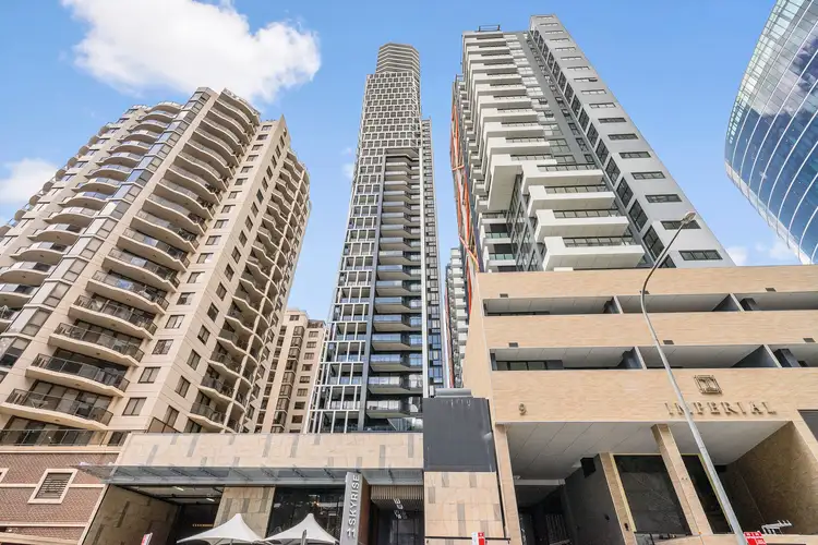 606/11 Hassall Street