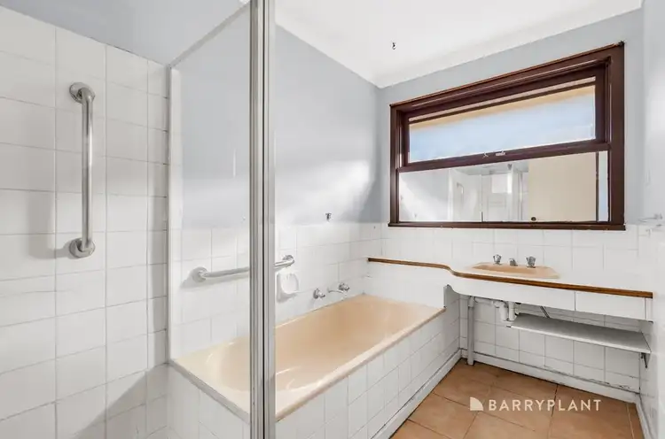 Sixth view of Homely house listing, 18 Bellbird Drive, Wantirna VIC 3152