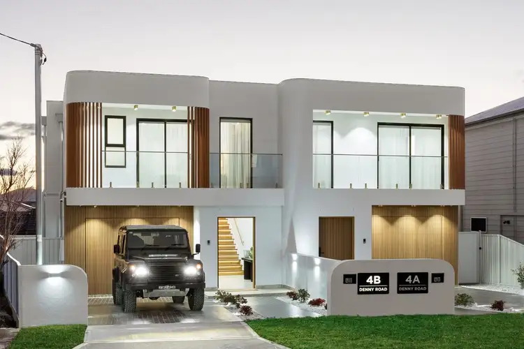 4b Denny Road, Picnic Point NSW 2213
