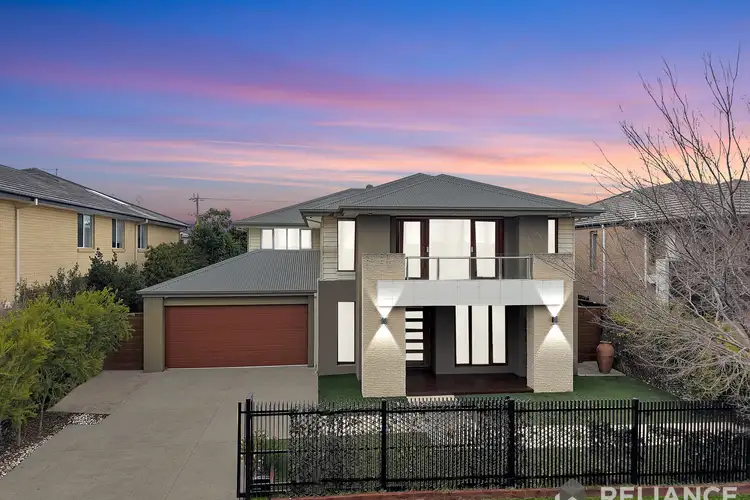 9 Peppermint Grove, Taylors Hill VIC 3037