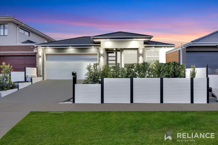 5 Mosley Crescent, Truganina VIC 3029