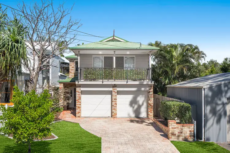 42 Carnation Road, Manly West QLD 4179