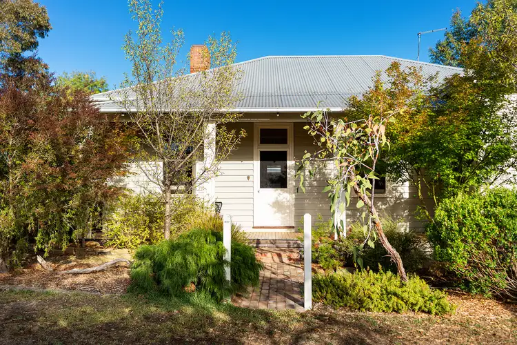 11 Vincent, Castlemaine VIC 3450
