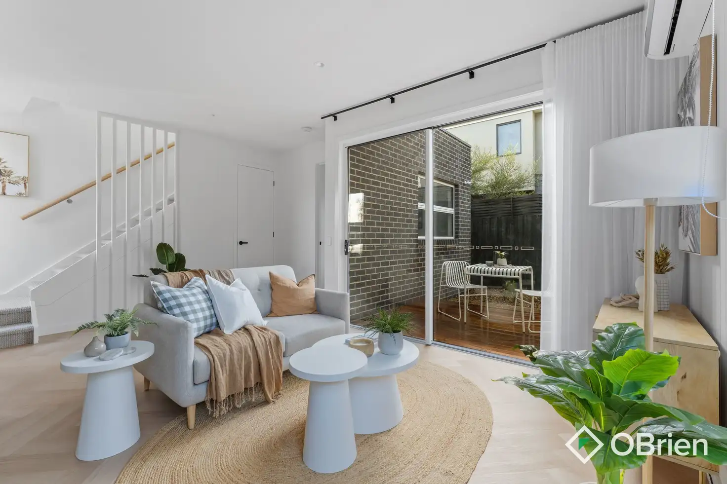 Main view of Homely townhouse listing, 2/4A Lorraine Street, Frankston VIC 3199