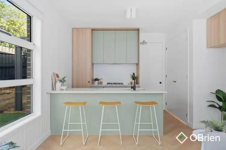 Third view of Homely townhouse listing, 2/4A Lorraine Street, Frankston VIC 3199