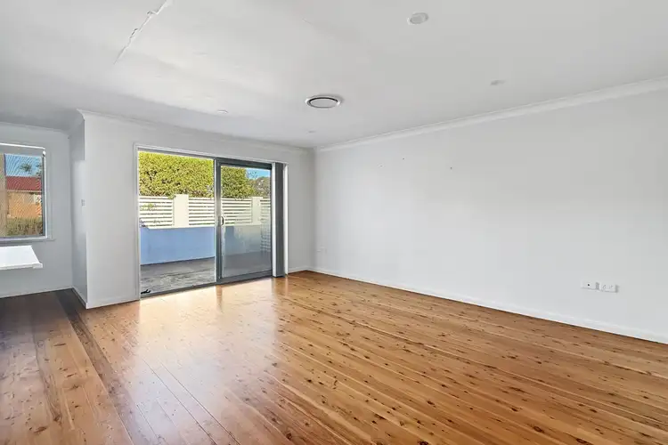 Fourth view of Homely house listing, 85 Devonshire Crescent, Oak Flats NSW 2529