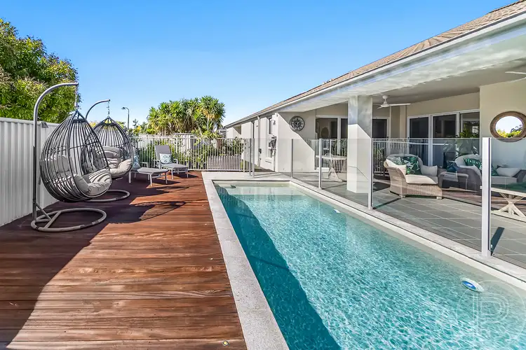 25 Tibouchina Street