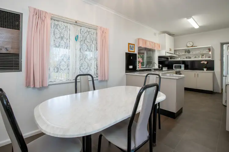 Sixth view of Homely house listing, 439 Solomon Street, West Albury NSW 2640