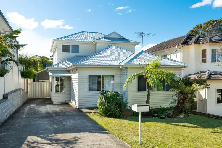7 Arcadia Avenue