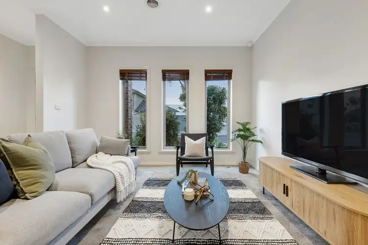 Second view of Homely house listing, 17 Sunnyside Way, Cairnlea VIC 3023