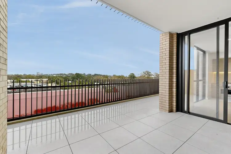 210/2 Mandala Parade, Castle Hill NSW 2154