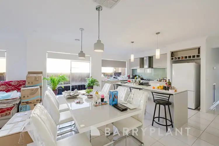 Fifth view of Homely house listing, 28 Ambervue Drive, Cobblebank VIC 3338
