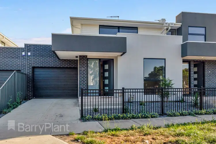 7/42 Trickey Avenue, Sydenham VIC 3037