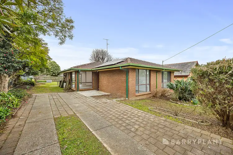 5 Johnson Avenue, Drouin VIC 3818
