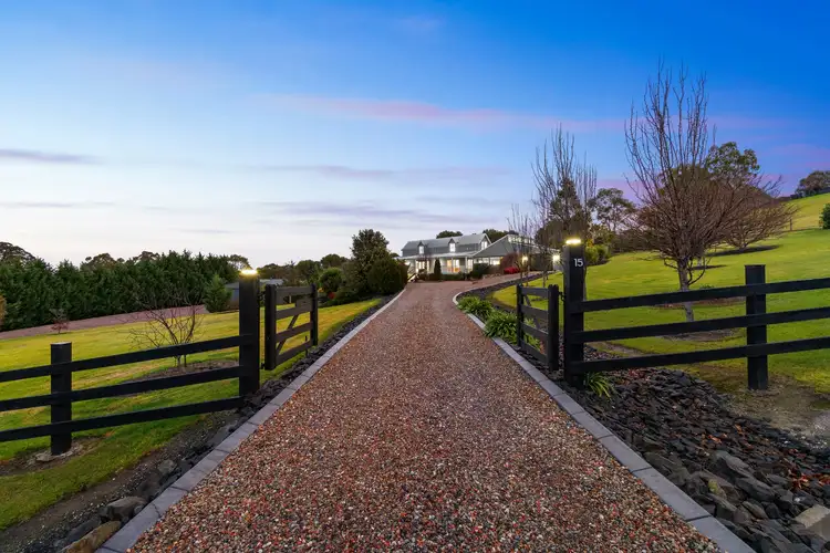 Fifth view of Homely house listing, 15 Hilsley Court, Toongabbie VIC 3856