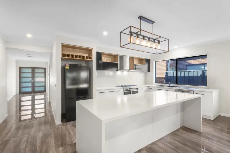 Fifth view of Homely house listing, 12 Orinoco Chase, Werribee VIC 3030