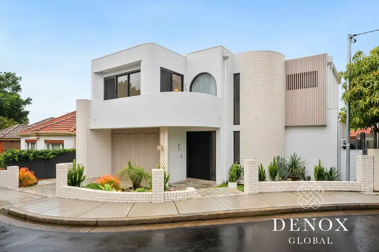 5 The Crescent, Russell Lea NSW 2046