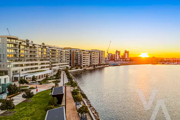 Third view of Homely apartment listing, 406/31 Honeysuckle Drive, Newcastle NSW 2300