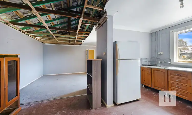 Sixth view of Homely house listing, 587 Pacific Highway, Wadalba NSW 2259