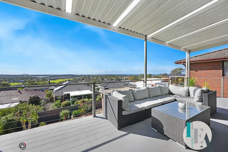 40 Cuthbert Drive, Mount Warrigal NSW 2528