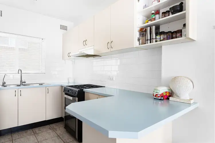 Second view of Homely unit listing, 13/6 Francis Street, Dee Why NSW 2099