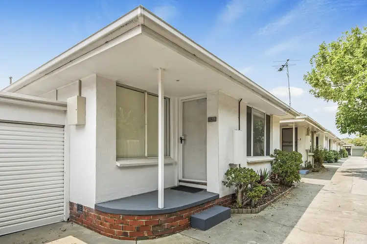 2/38 Warrigal Road, Parkdale VIC 3195