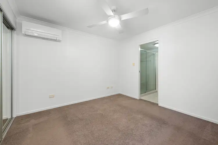 Fifth view of Homely unit listing, 1/8 Catherine Street, Woolloongabba QLD 4102