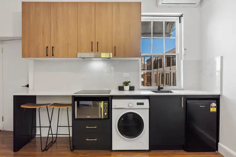 Third view of Homely apartment listing, 1A Hughes Street, Potts Point NSW 2011