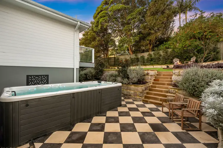 34 Masefield Avenue, Bateau Bay NSW 2261