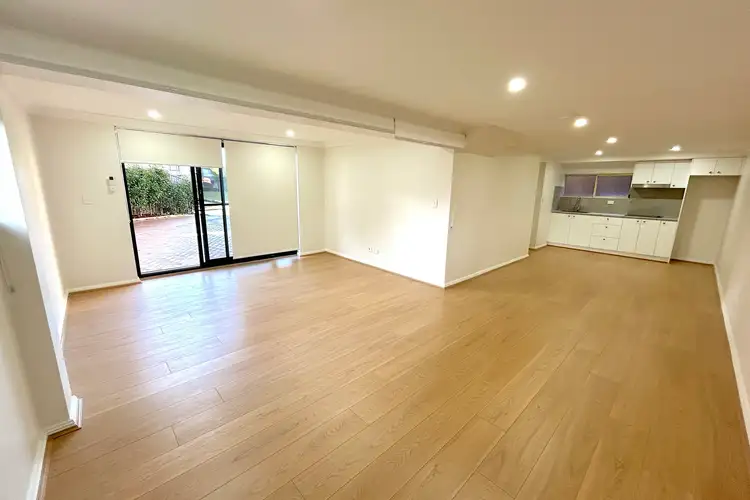 Fourth view of Homely studio listing, 3 Manning Close, Mcgraths Hill NSW 2756