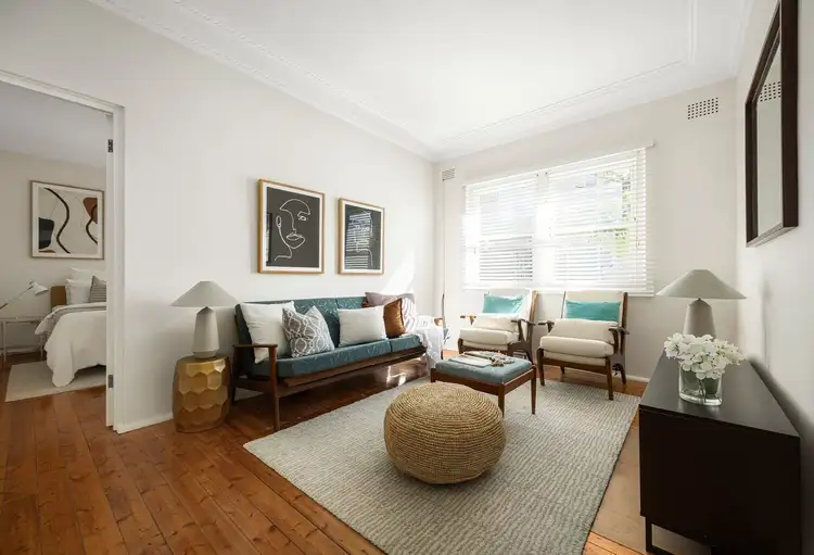 12/52A Sir Thomas Mitchell Road