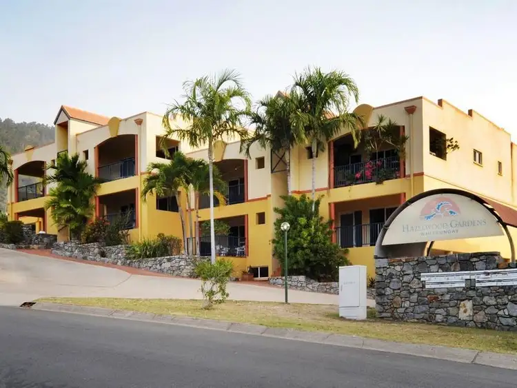 7/20 Island Drive, Cannonvale QLD 4802