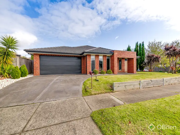43 Montpelier Drive, Berwick VIC 3806