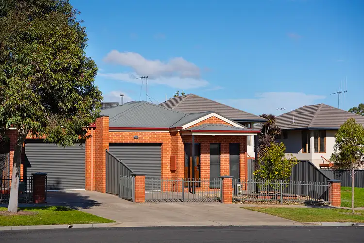 8a Condon Street, Kennington VIC 3550