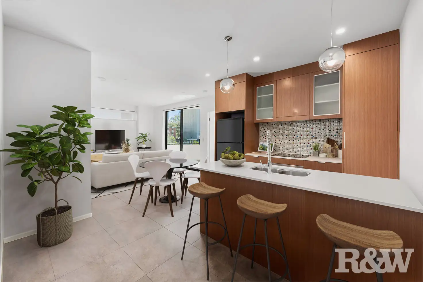 Main view of Homely unit listing, 504/616 Main Street, Kangaroo Point QLD 4169